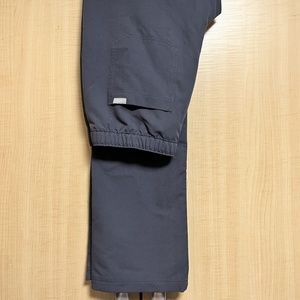 FIGS Men's Cairo Cargo Scrub Pants – Charcoal, Size Small